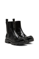 D-Hammer-Leather Chelsea boots with Oval D toe caps