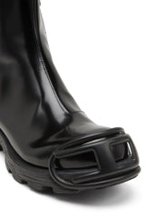 D-Hammer-Leather Chelsea boots with Oval D toe caps