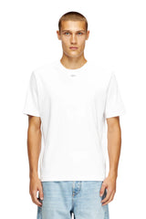 Regular T-shirt with crew neck and Oval D